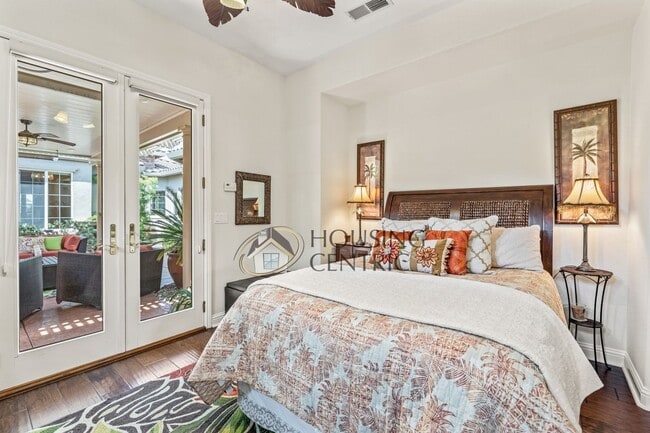 Building Photo - Executive Gated Serrano Golf-Course Home with Views of the 16th Hole!