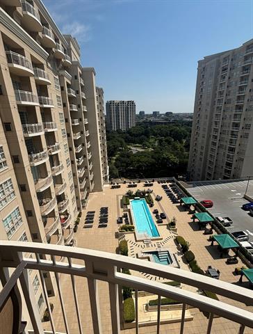 Building Photo - 3225 Turtle Creek Blvd Blvd