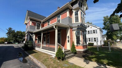 Building Photo - 36 Wakefield St