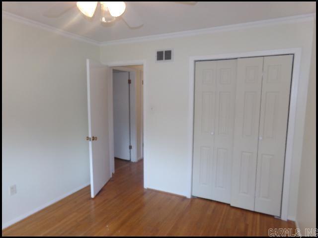Building Photo - 408 Pickwick Ln