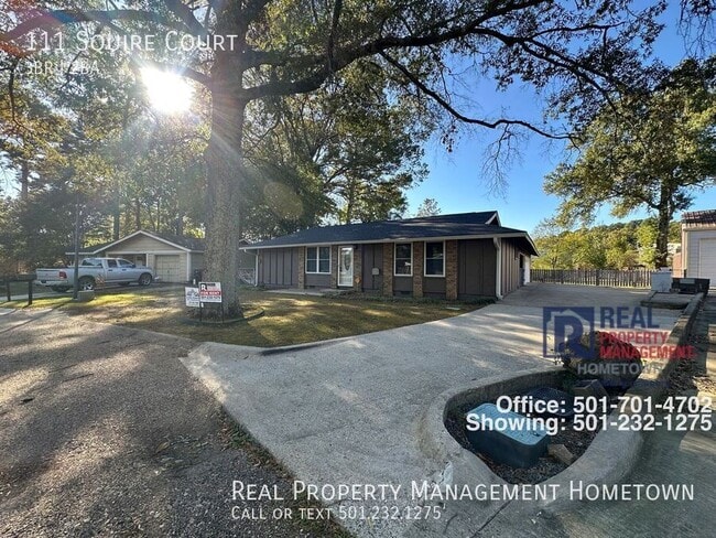 Primary Photo - 111 Squire Ct