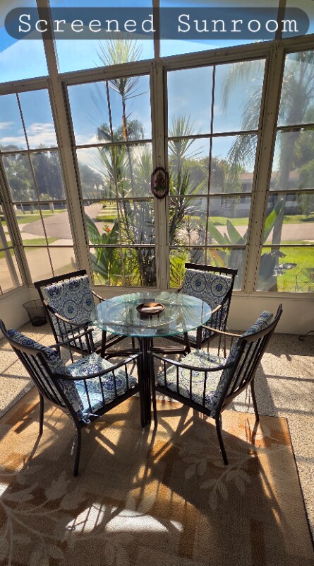 Building Photo - 15580 Royal Coach Cir