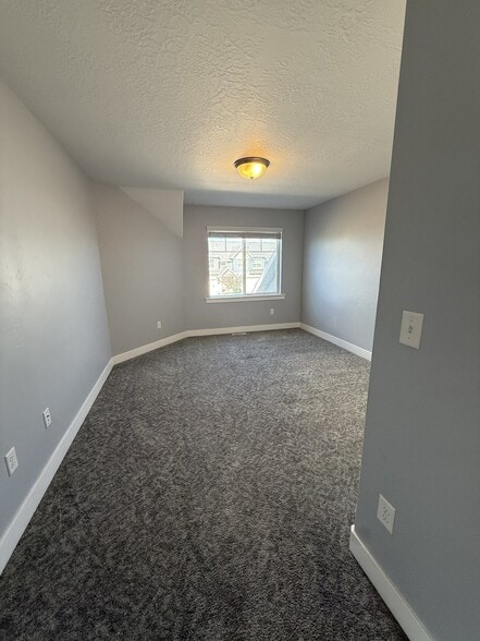 Building Photo - 12267 S Macdill Ct