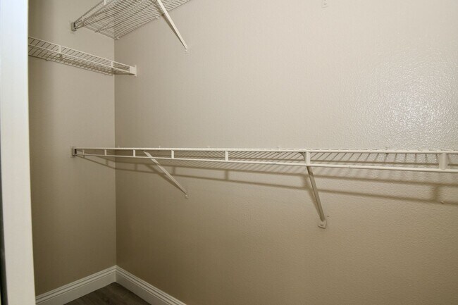 Building Photo - UPGRADED LOVELY 2 BED 2 BATH CONDO AT VISTANA