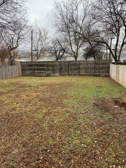 Building Photo - 4217 Donnelly Ave