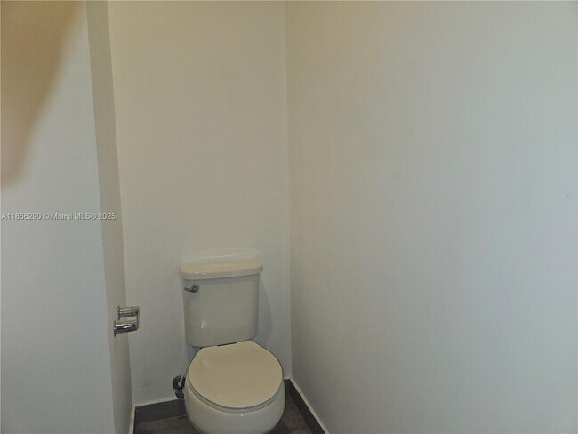 Building Photo - 17606 SW 149th Pl