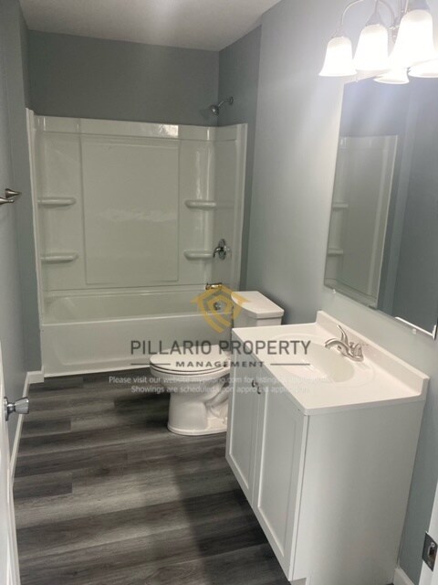 Building Photo - 123 W North G St