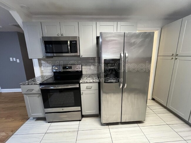 Building Photo - 12517 E 31st Ave