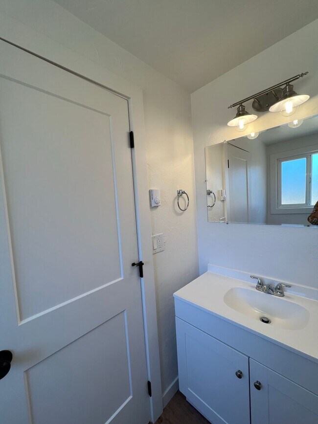 Building Photo - 4012so