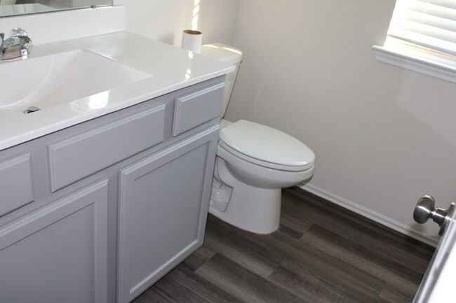 Building Photo - 9810 Copper Ranch Trail