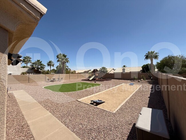 Building Photo - 4413 E Desert Trumpet Rd