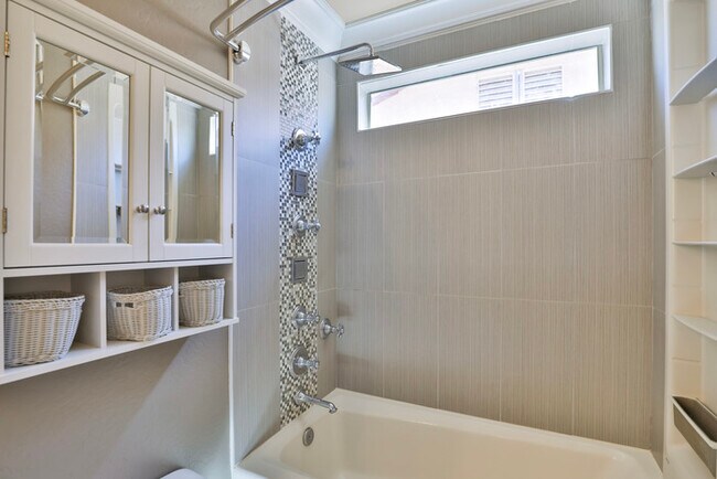 Building Photo - 36269 W Cartegna Ln