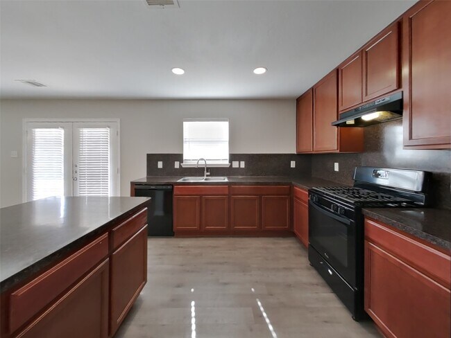 Building Photo - 7914 Moss Springs Ct