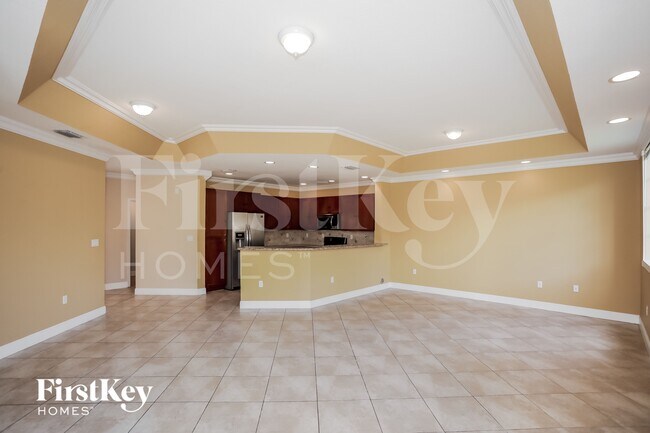 Building Photo - 32152 SW 204th Ct