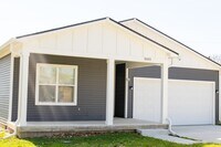 Building Photo - 5015 Reeder St