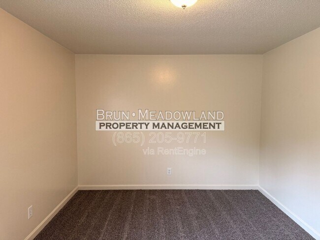 Building Photo - 9116 Parktop Ln NW