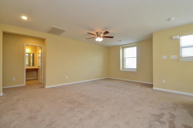 Building Photo - 4235 Kendall Rock Ln