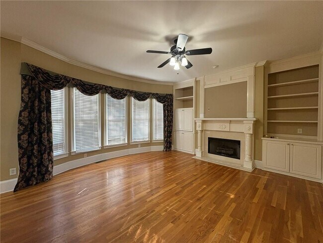 Building Photo - 5930 Abbotts Run Tr