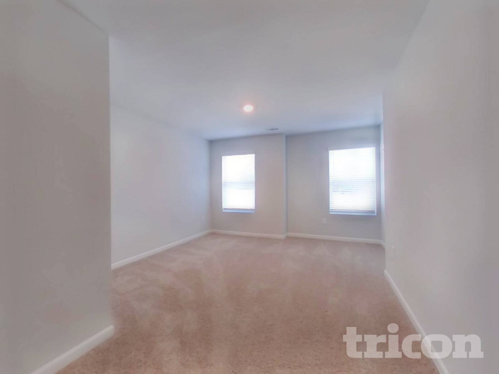 Building Photo - 561 Fairview Oak Pl