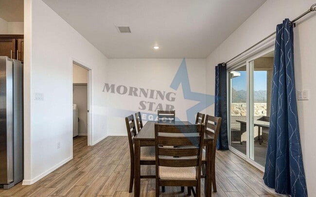 Building Photo - Nearly New Home! Near Nasa/White Sands- ba...