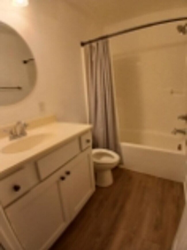 Building Photo - 3628-3632 Dorris Street