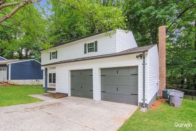 Building Photo - 3200 Winchelsea Drive, Charlotte, NC 28212