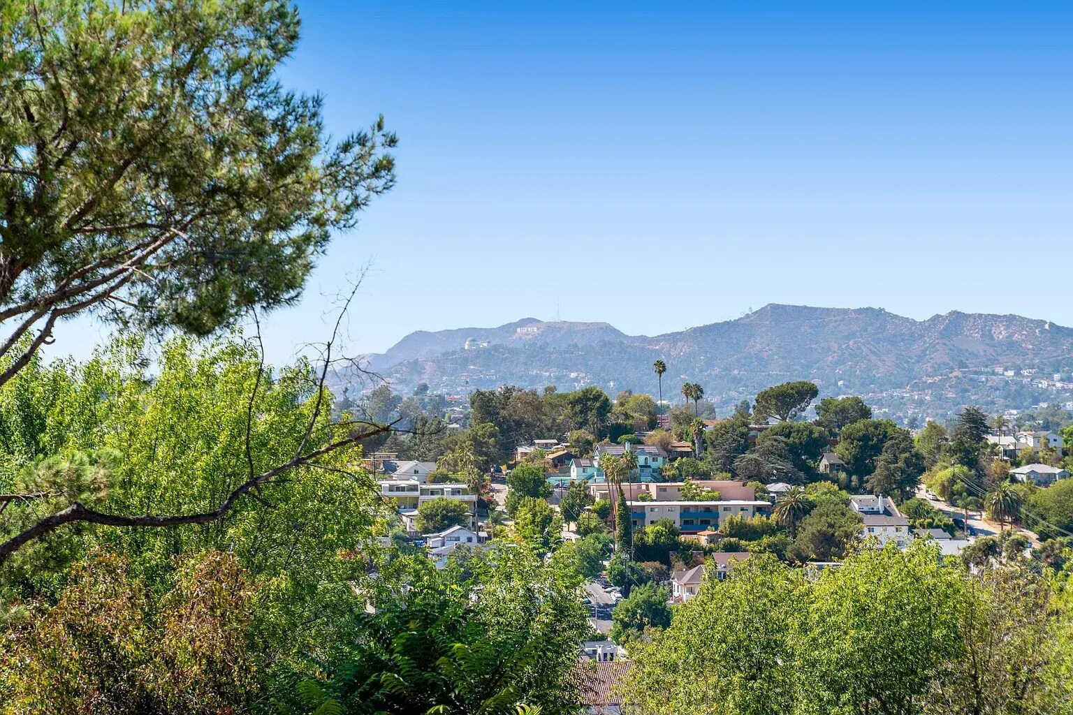 Building Photo - 2001 N Alvarado St