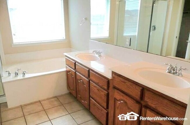 Building Photo - Beautiful 4 bedroom Home In Frisco!!!