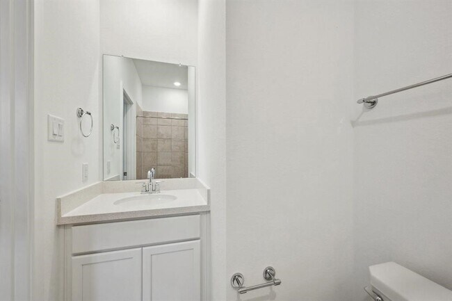 Building Photo - 21918 Wycombe Ter Wy