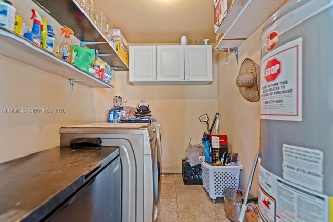 Building Photo - 3605 SW 122nd Pl