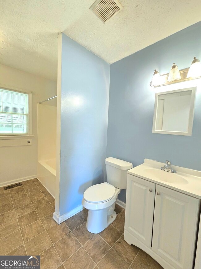 Building Photo - 321 Thomas Dorsey Dr