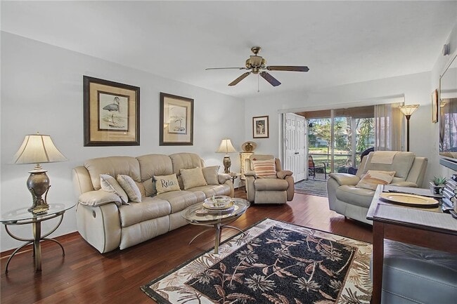 Building Photo - 28201 Pine Haven Way