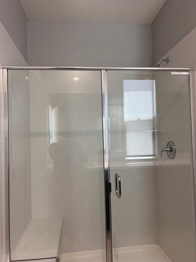 Building Photo - 1010 Mud Pie Ln