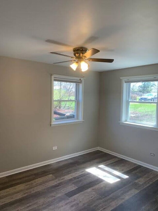 Building Photo - 620 Kungs Way