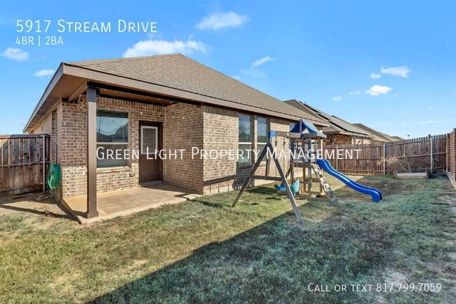 Building Photo - 5917 Stream Dr