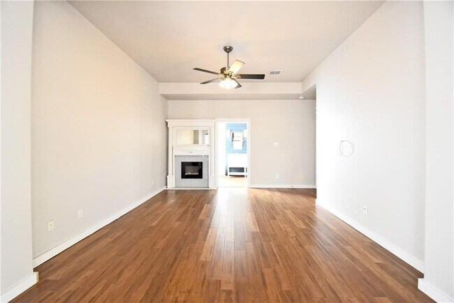 Building Photo - 1005 Cashew Ln