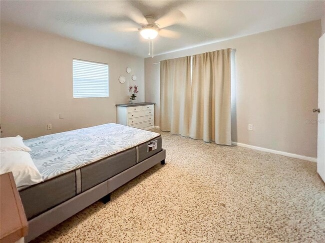 Building Photo - 1649 Livingstone St