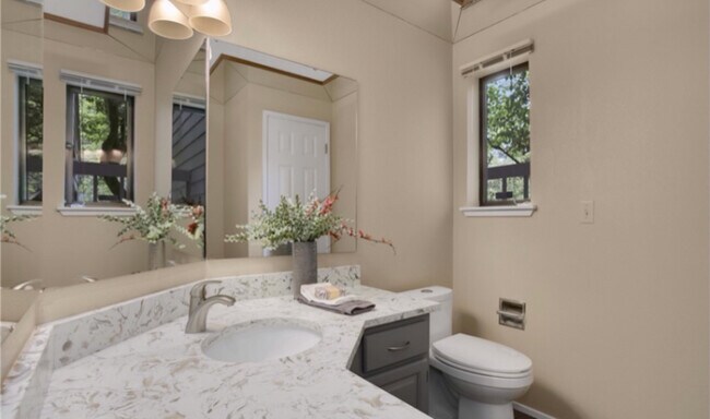 Building Photo - 1 143rd Ave SE