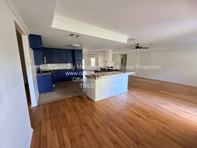 Building Photo - 12514 Safeguard St