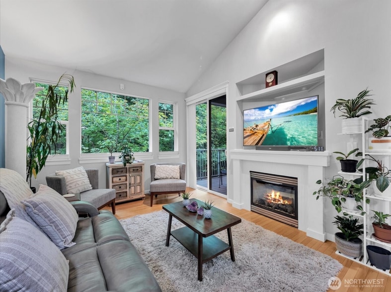 Building Photo - 35227 SE Aspen Ln