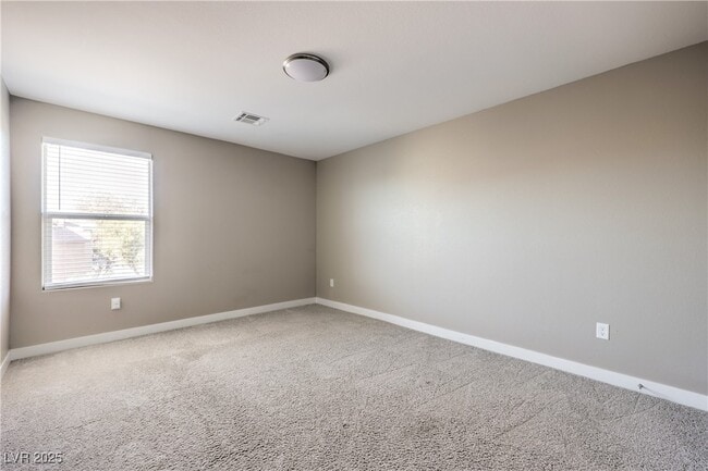 Building Photo - 3718 Paseo de Paz Ave