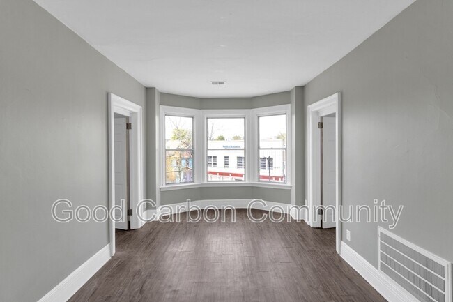 Building Photo - 1073 Grant St