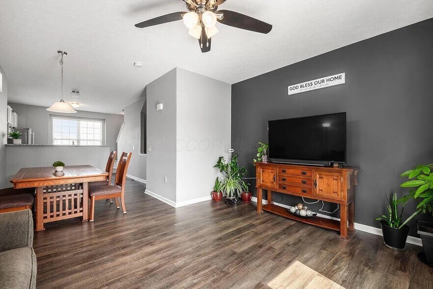 Building Photo - 5407 Greybull St