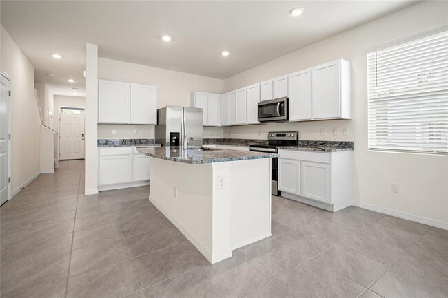 Building Photo - 1404 Colt Creek Pl