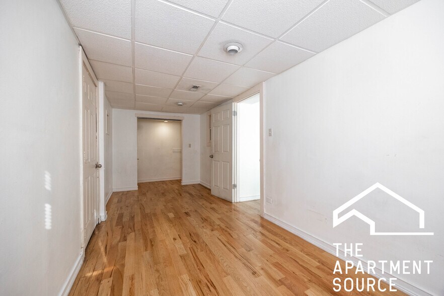 Building Photo - 3248 W 25th St