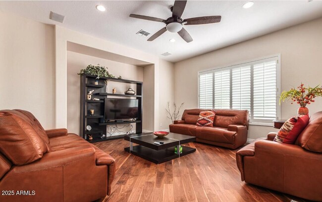 Building Photo - 12847 W Panchita Dr