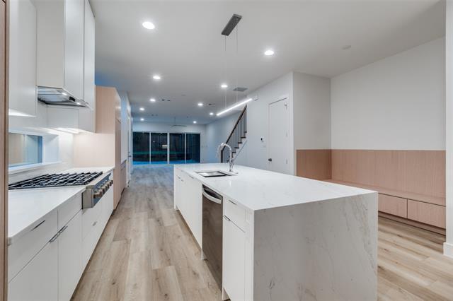 Building Photo - 4515 Afton St