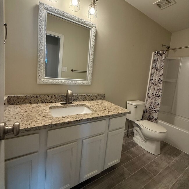 Building Photo - 61 Wyndgate Trail Ct