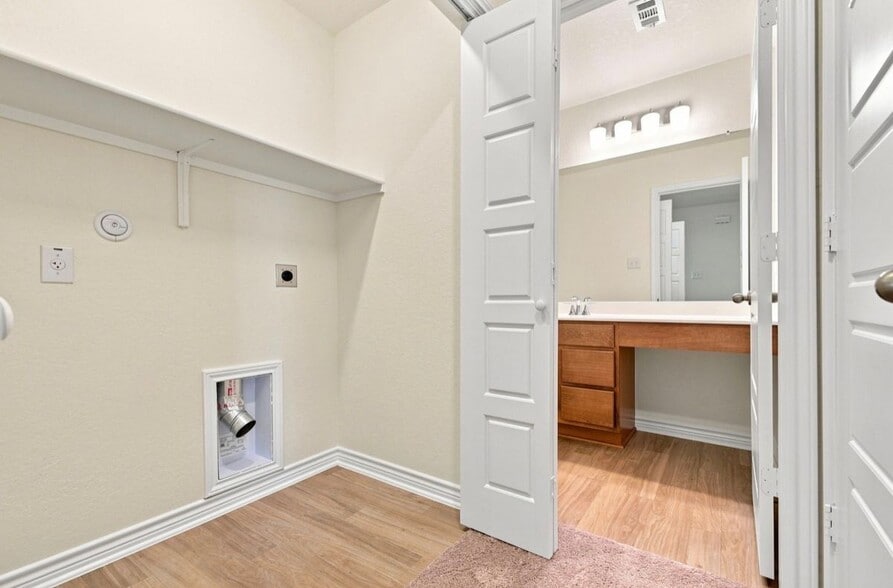 Building Photo - 4234 Harper Lee Ln