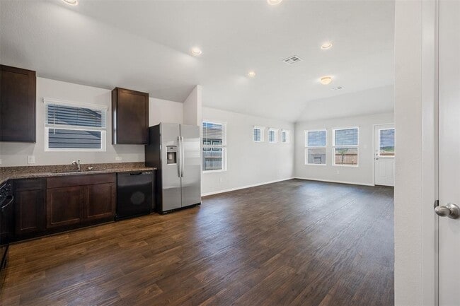 Building Photo - 217 Spiny Lizard Ln
